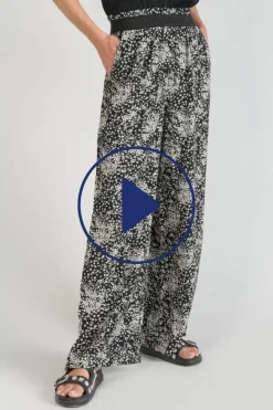 Le Temps des Cerises Pantalon Fluide Luisa A Motif Fleuri Noir Et Blanc-Femme Pantalons & Chinos