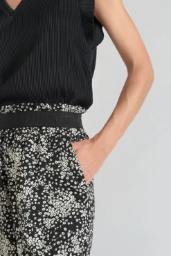 Le Temps des Cerises Pantalon Fluide Luisa A Motif Fleuri Noir Et Blanc-Femme Pantalons & Chinos