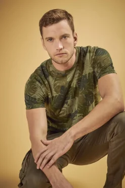 Le Temps des Cerises T-Shirt Jung A Motif Jungle Kaki-Homme T-Shirts & Polos