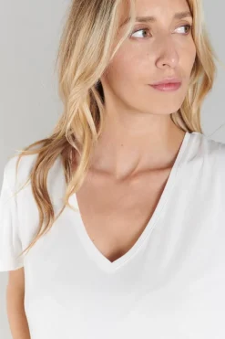 Le Temps des Cerises T-Shirt Lola Vanille-Femme T-Shirts & Débardeurs